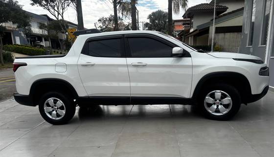 FIAT TORO 1.8 16V EVO FLEX FREEDOM AT6